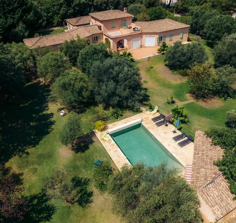 Guest house Au Sabluline Chambres D'Hotes Gites Draguignan